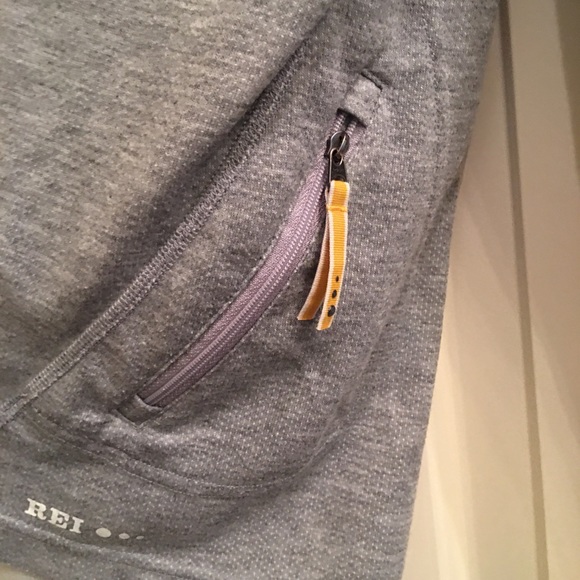 REI pullover - Picture 4 of 4